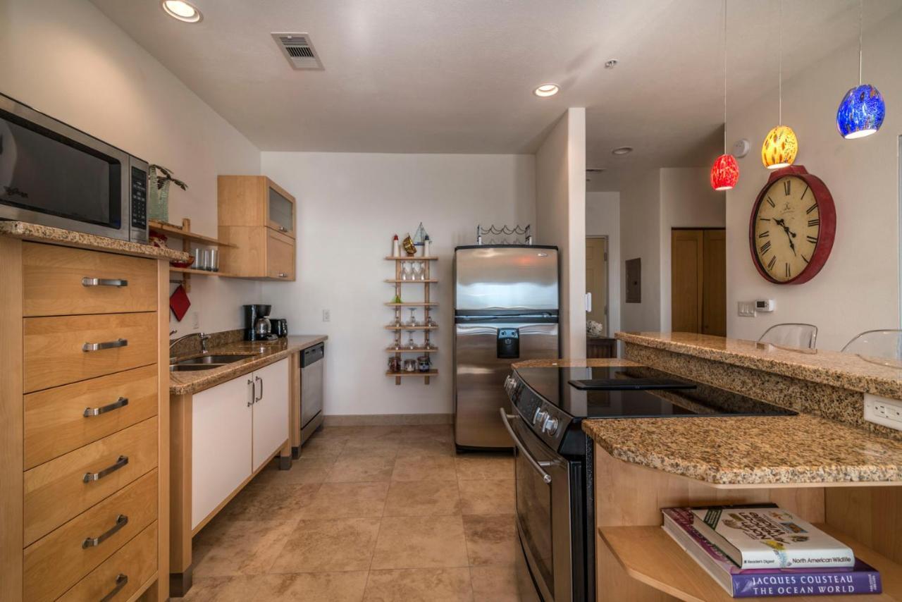 Apartamento Sea Deuce By The Ocean Galveston Exterior foto